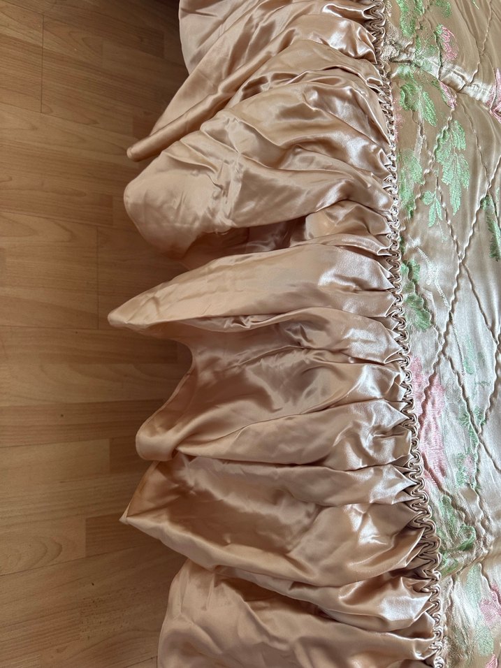 Çeyizlik İşlemeli pamuk saten yatak örtüsü - Görsel 3