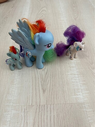 3 adet pony atı