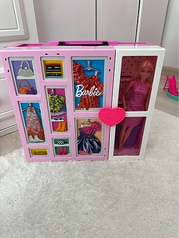  Beden Renk Barbie rüya dolabı ve bebeği