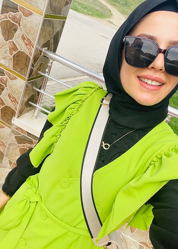 Yeşil Drapeli Kısa Kolsuz yelek pantolon takım