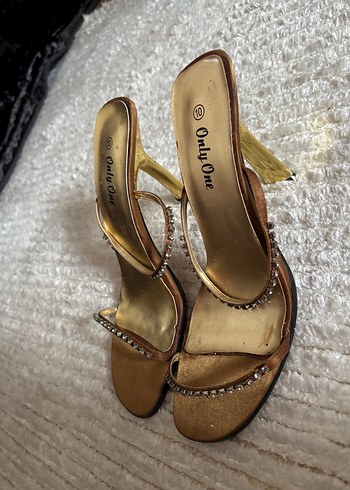 42 Beden Gold Kadın Topuklu Stiletto