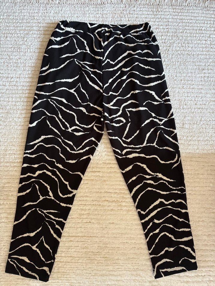 Zebra Desenli Rahat Kesim Kadın Pantolon - Görsel 4