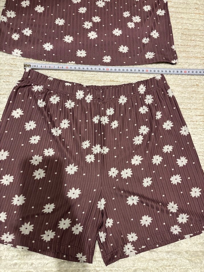 Mor Çiçek Desenli Kolsuz Mini Pijama Takımı - Görsel 4