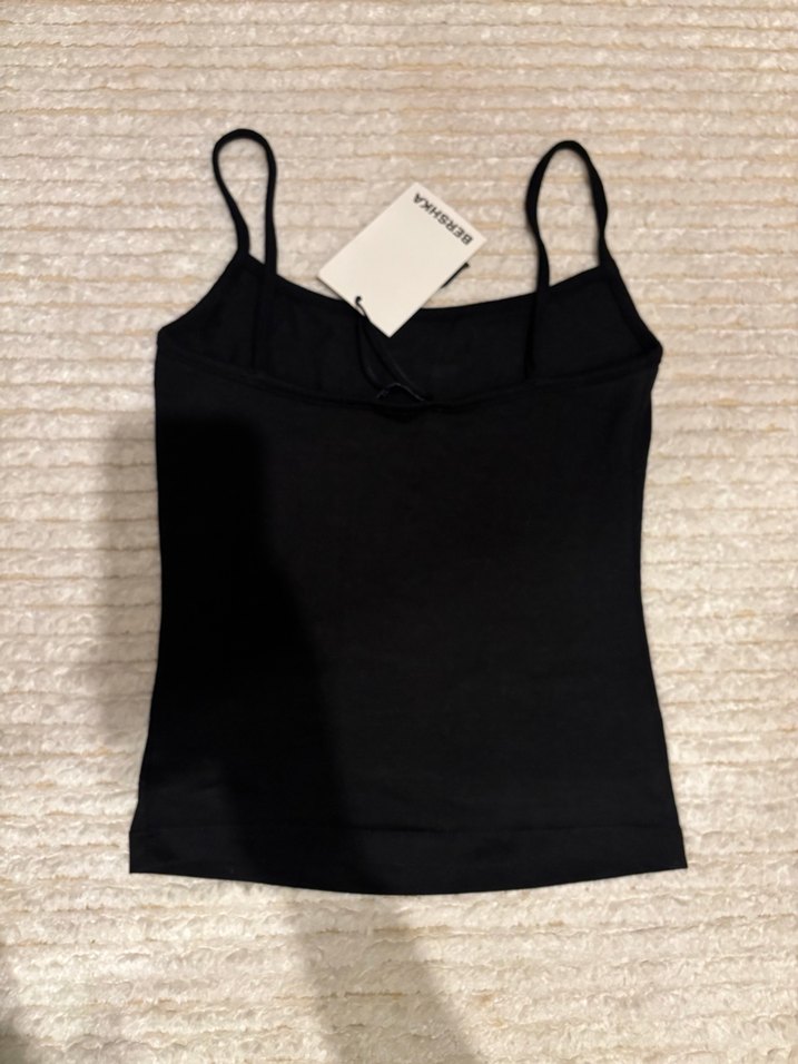 Siyah İnce Askılı Kadın Atlet - Görsel 5