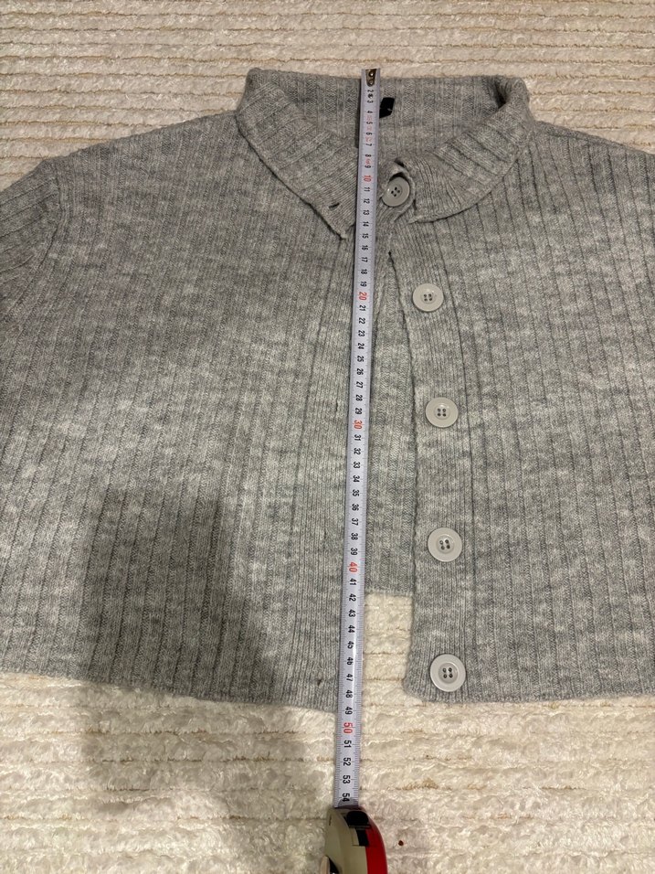 Düğmeli Gri Kadın Triko Hırka - Görsel 2