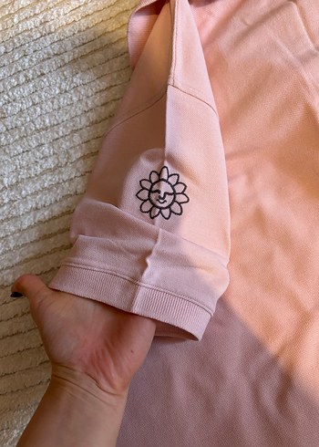 Çiçek Desenli Polo Yaka Tişört - Görsel 6