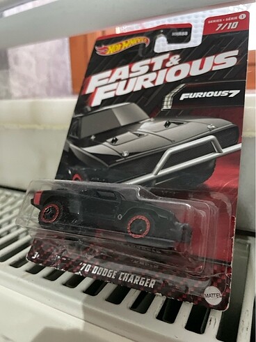  Beden HotWheels fast and furious dodge charger