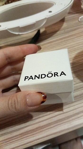 Pandora Pandora orijinal yüzük kalp şeklinde