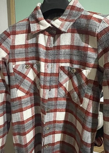 Düğmeli Gri Ekose Kadın Gömlek - Görsel 4