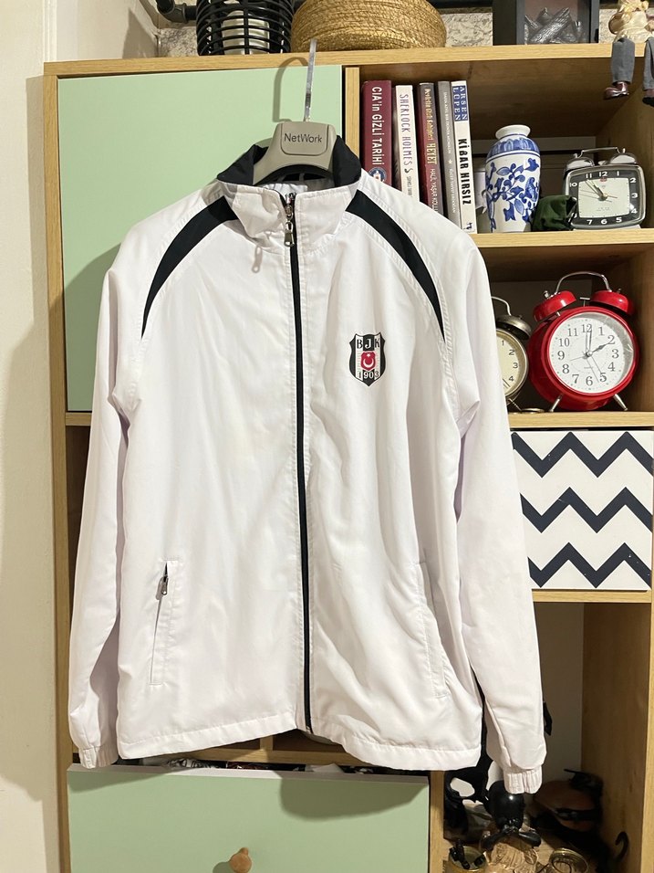 Beşiktaş yağmurluk - Görsel 2