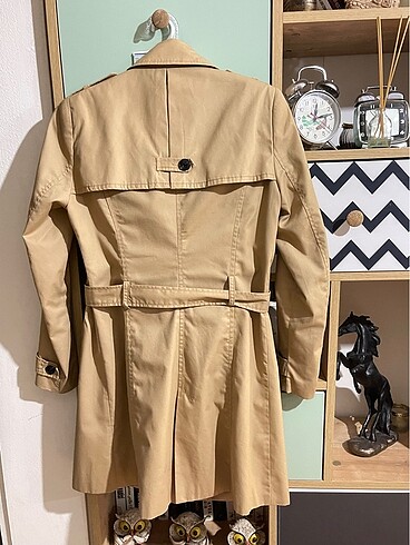 Stradivarius Trençkot az kullanıldı
