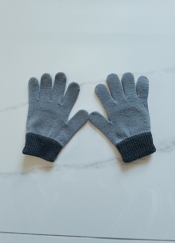 Ben10 6 yaş eldiven - Görsel 2