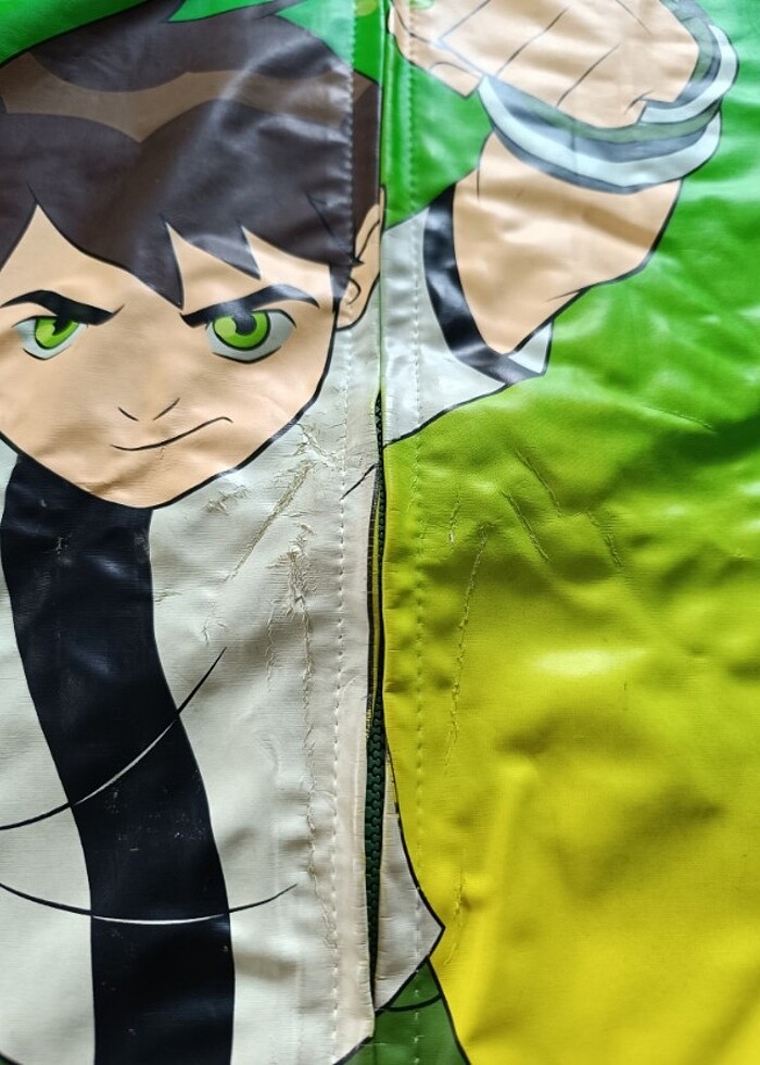 Ben10 7 yaş yağmurluk - Görsel 3