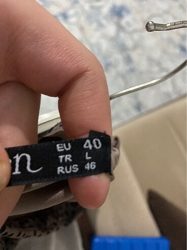 l Beden kahverengi Renk Şifon leopar desenli kolu büzgülü altı fırfırlı elbise