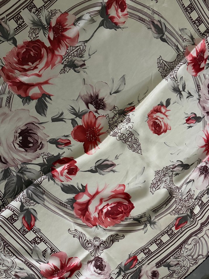 Bordo Gri Vintage Desenli Kadın Fular - Görsel 3