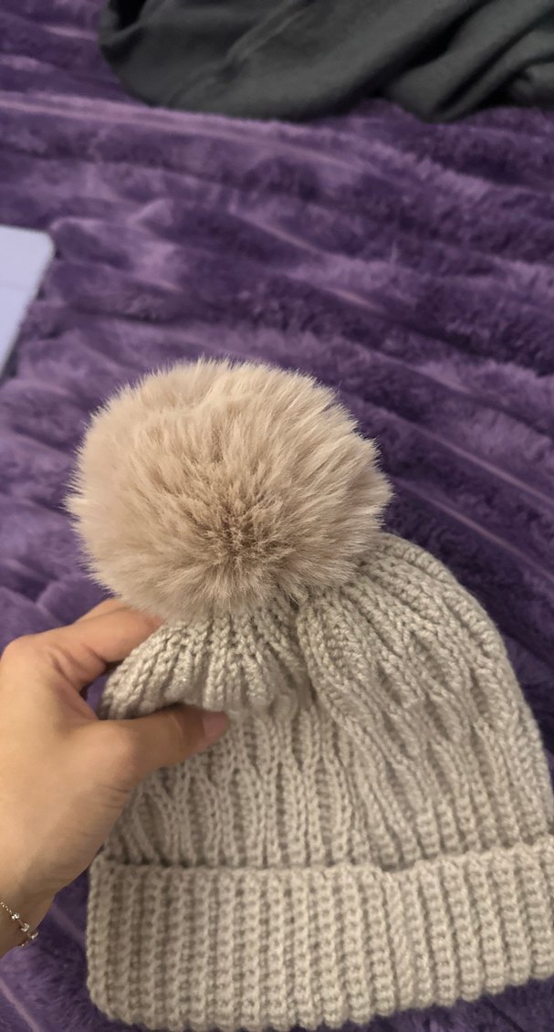 Bej Kürklü Kadın Örgü Bere - Görsel 3