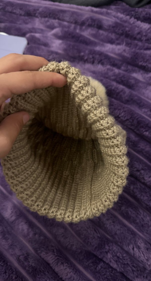 Ponponlu Koyu Bej Örgü Kadın Bere - Görsel 3