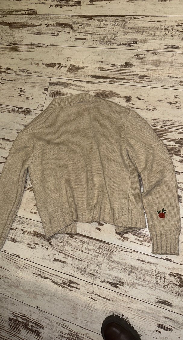 Nakışlı Örgü Desenli Kadın Hırka - Görsel 3