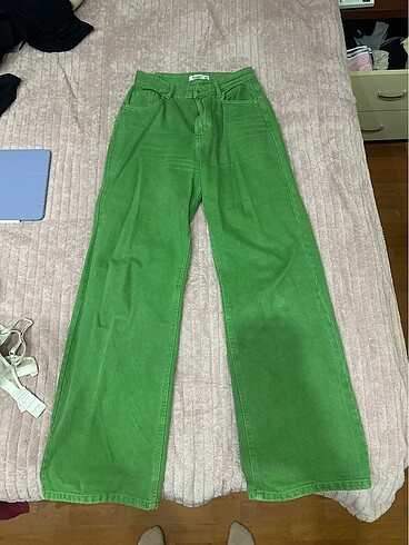 Pull & Bear Straight Leg Yeşil Pantolon
