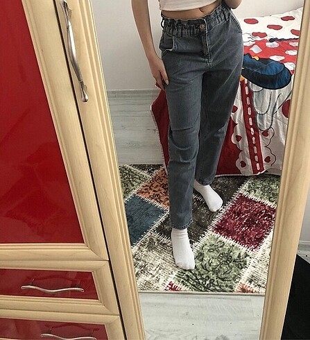 mom jean