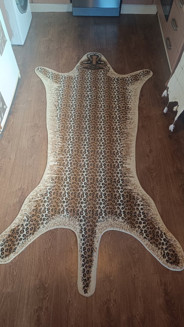 Kahverengi Leopar Desenli Halı - Görsel 4