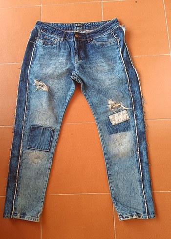 Tokalı, Parlak Mavi Kadın Kot Pantolon