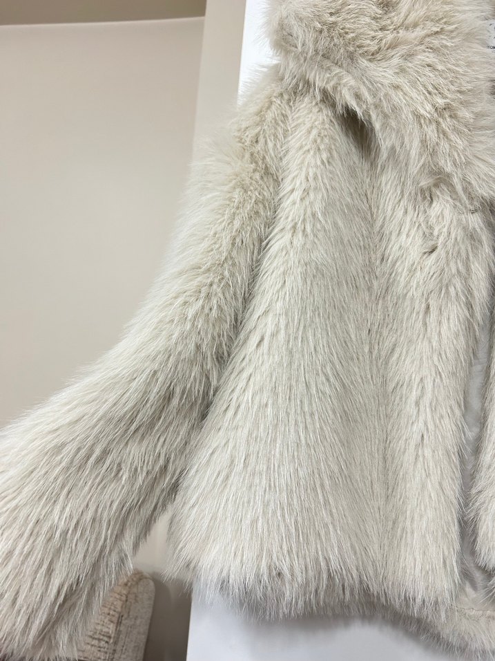 İçi Astarlı Kürk Bej - Görsel 3