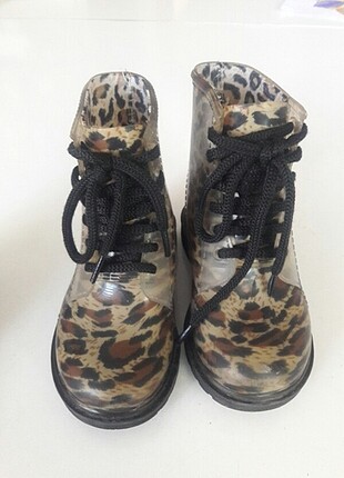 Leopar yagmur cizmesi