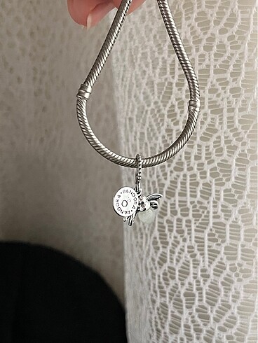 Atesbocegi charm