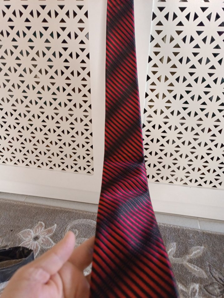Koyu Kırmızı Çizgili Erkek Kravat - Görsel 3