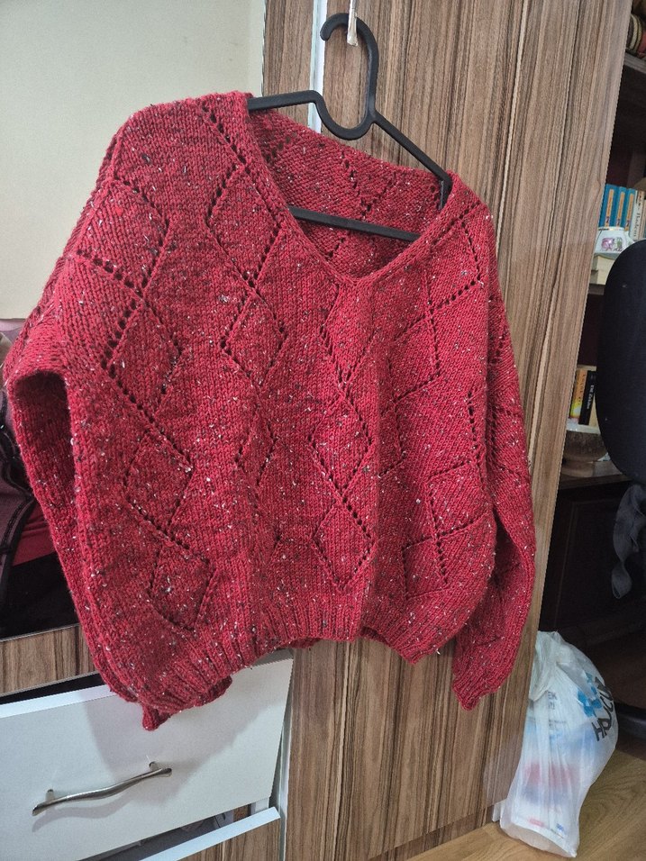 Bordo V Yaka Örgü Kadın Kazak - Görsel 4