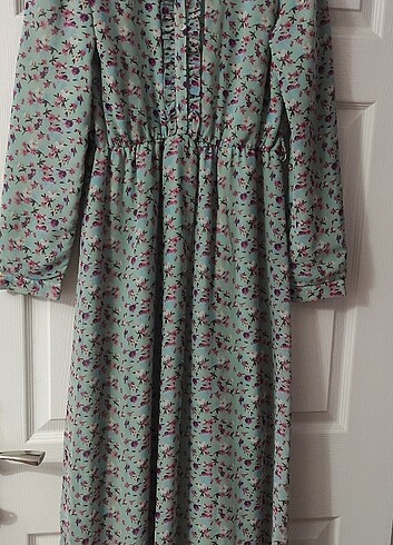 LC Waikiki Tesettür elbise lcw