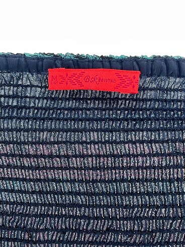 m Beden çeşitli Renk Bershka Kısa Elbise %70 İndirimli.