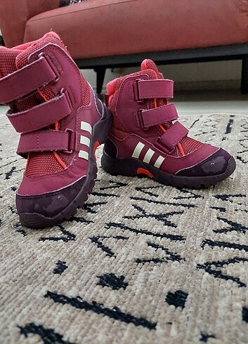 25 Beden pembe Renk Adidas kız botu