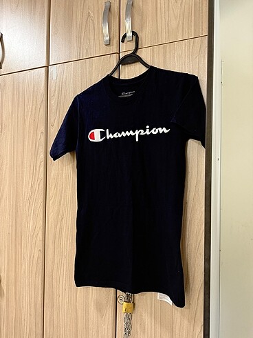 Champion Tshirt