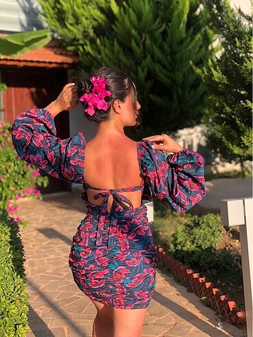 Trendyol & Milla Desenli çiçekli mini elbise