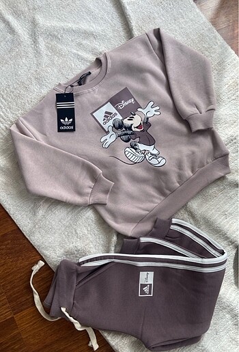 Adidas ADİDAS DİSNEP ALT ÜST ÇOCUK TAKIMI