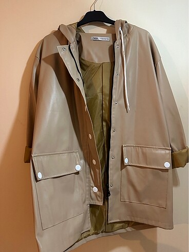 Zara mont