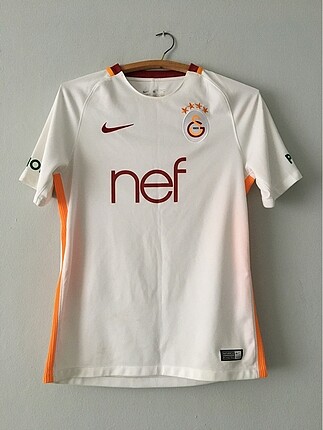 GS Store Beyaz Forma