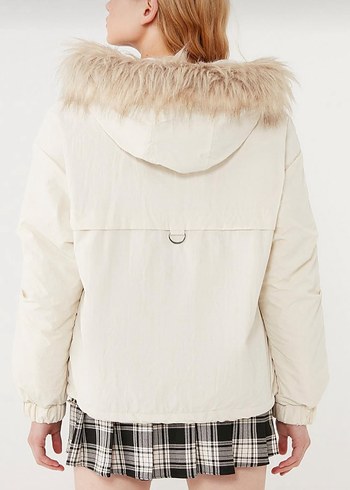 Mavi marka Beyaz Kürklü Midi Kadın Mont - Görsel 2