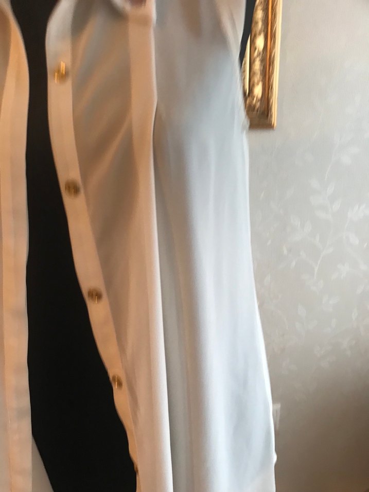 İş için Düğmeli, Nakışlı Bej Kadın Gömlek - Görsel 3