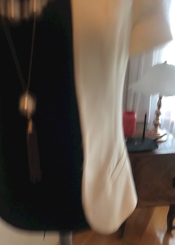 Kısa Beyaz Kadın Blazer - Görsel 6