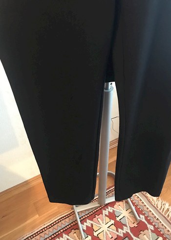 Düğmeli Siyah Kadın Kumaş Pantolon - Görsel 3
