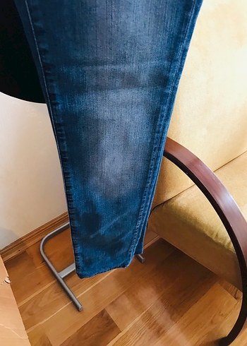 mavi-jeans m