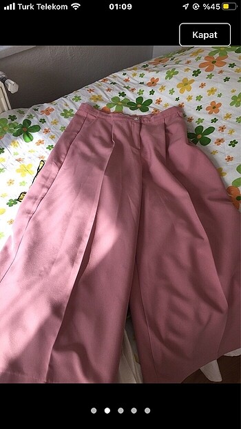 Pembe pantolon