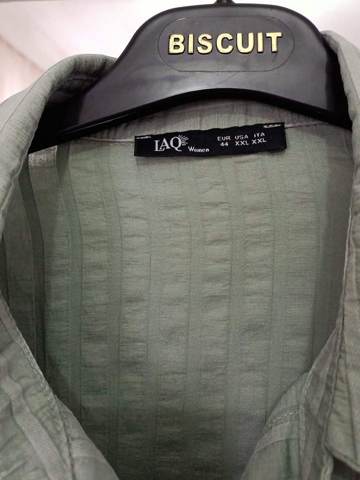 Kadın V Yaka Gömlek - Görsel 3