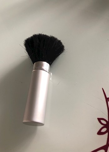 Gri Saplı Beyaz Makyaj Fırçası - Görsel 4