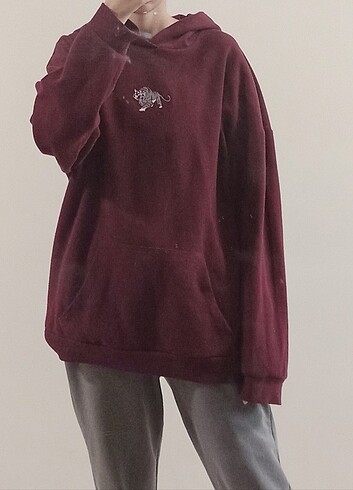 sweatshirt