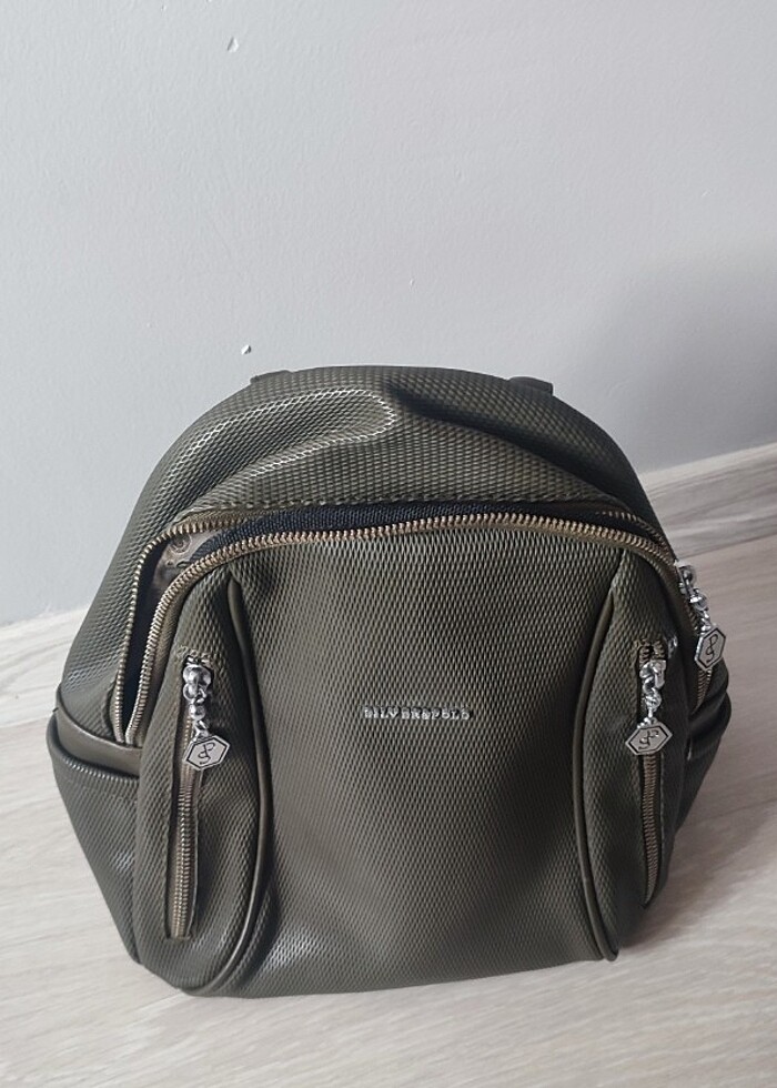 Sırt çantası - Görsel 2