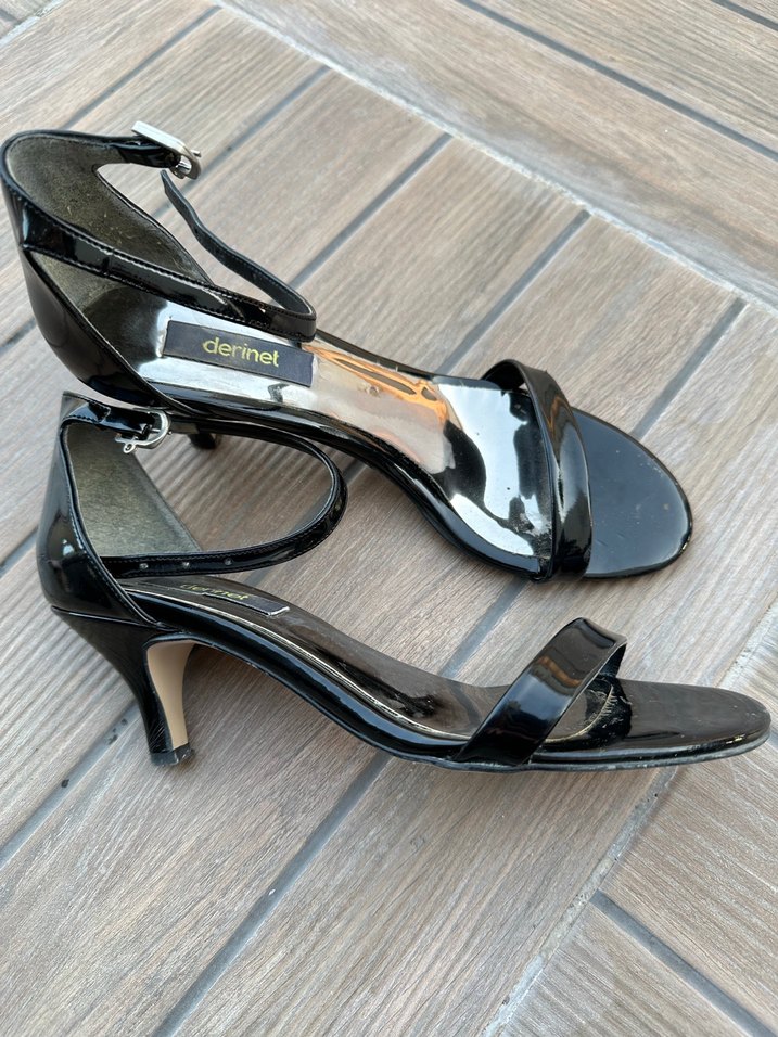 İnce bantlı topuklu - Görsel 2